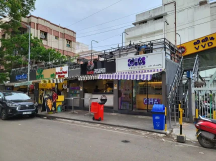 AnnaNagar_Foodcourt_-_1